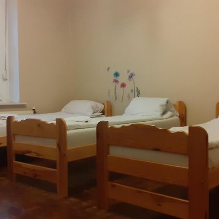 Apartamento Kamienica Gniezno Exterior foto