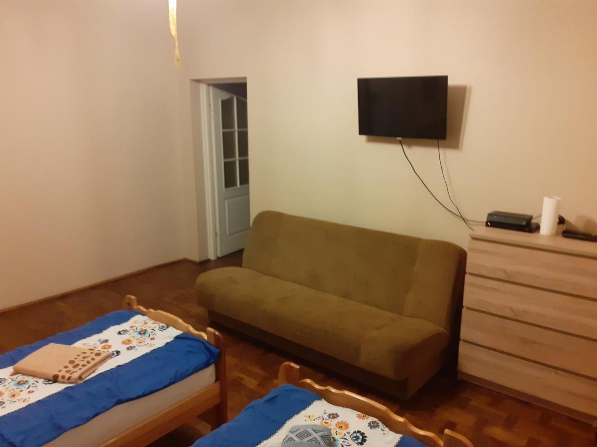 Apartamento Kamienica Gniezno Exterior foto
